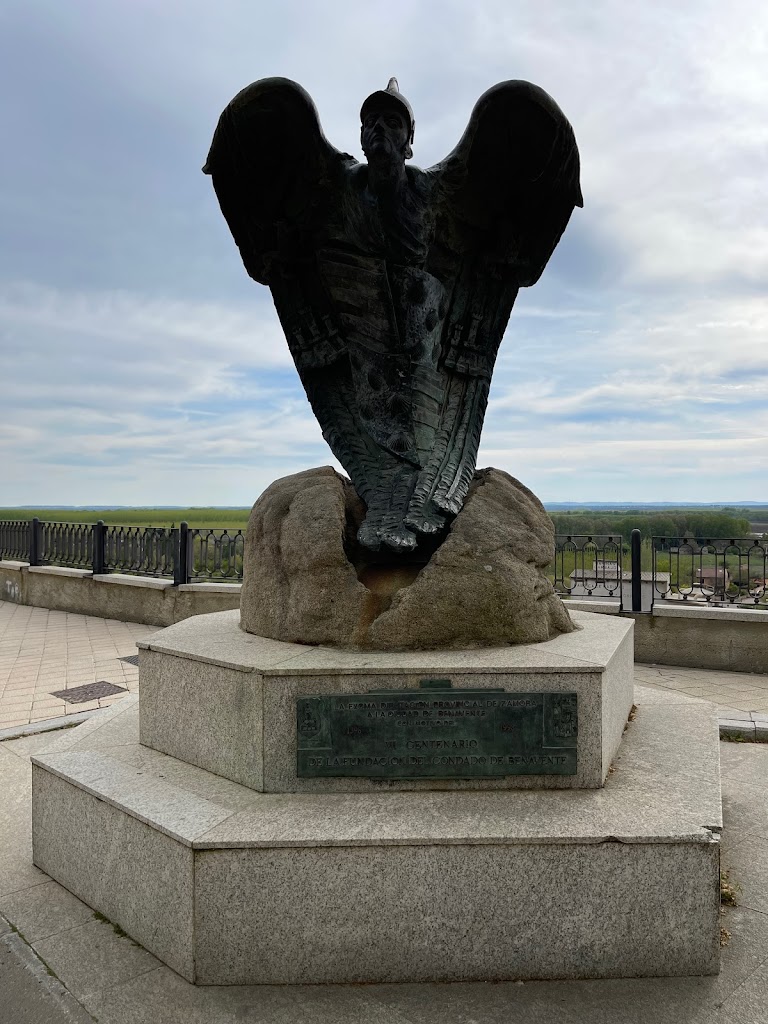 Monumento al condado de Benavente