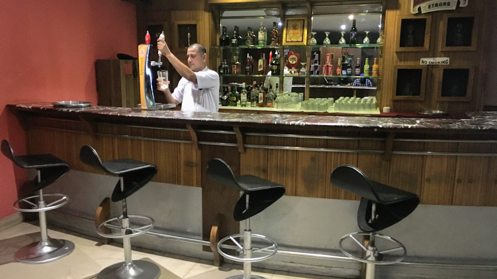Joe S Bar And Restaurant