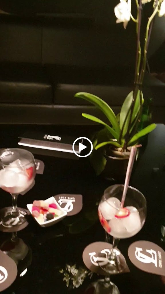 Cafe Loft & Eventos y actividades culturales — Videos