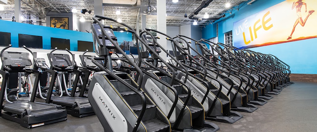  Onelife Fitness - Greenbrier