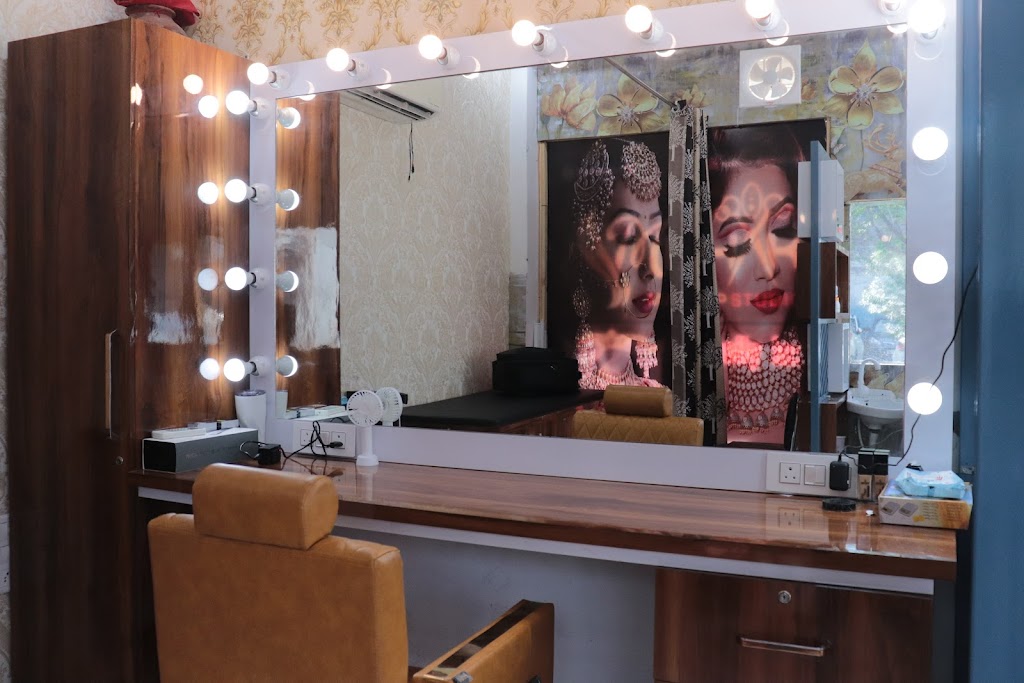 Mehak Makeup Studio