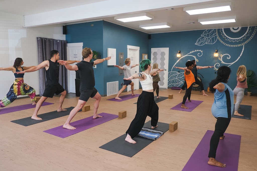  Soul Strong Yoga - Round Rock