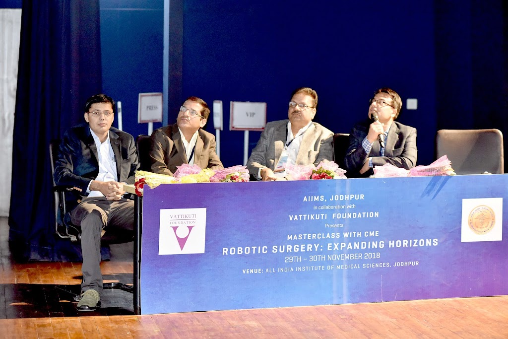 Dr. Dr Dharma Ram Poonia Oncologist