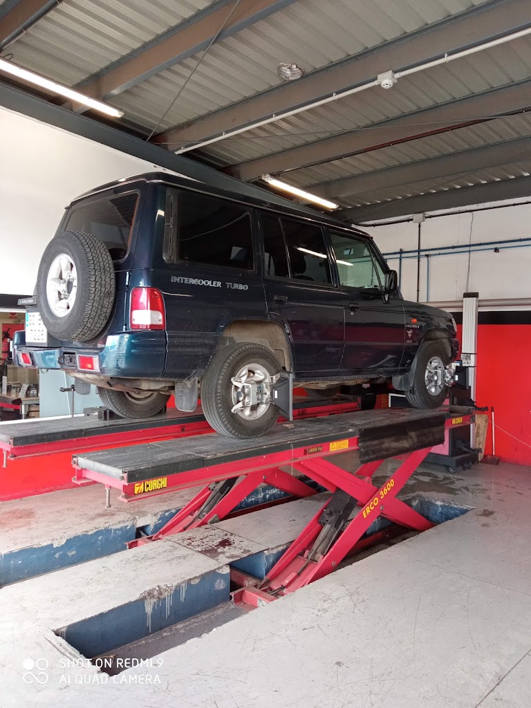ATLANTICO AUTOCENTROS LA HONDURA — Neumatico