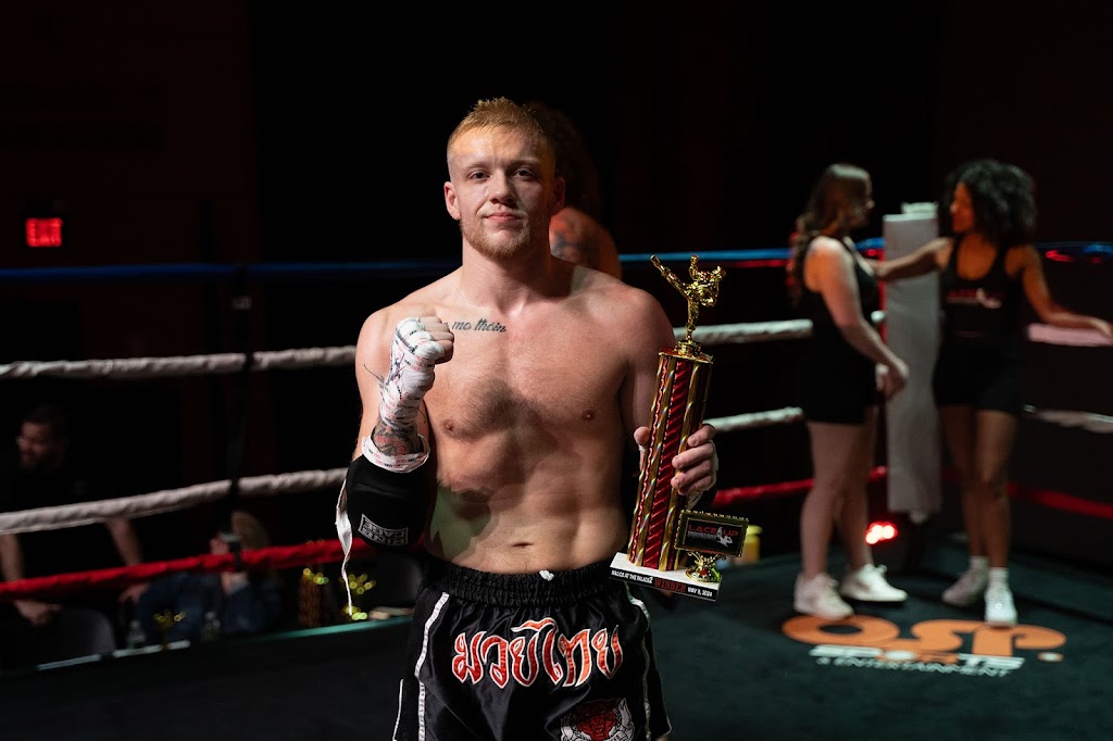  Thai Boxing University