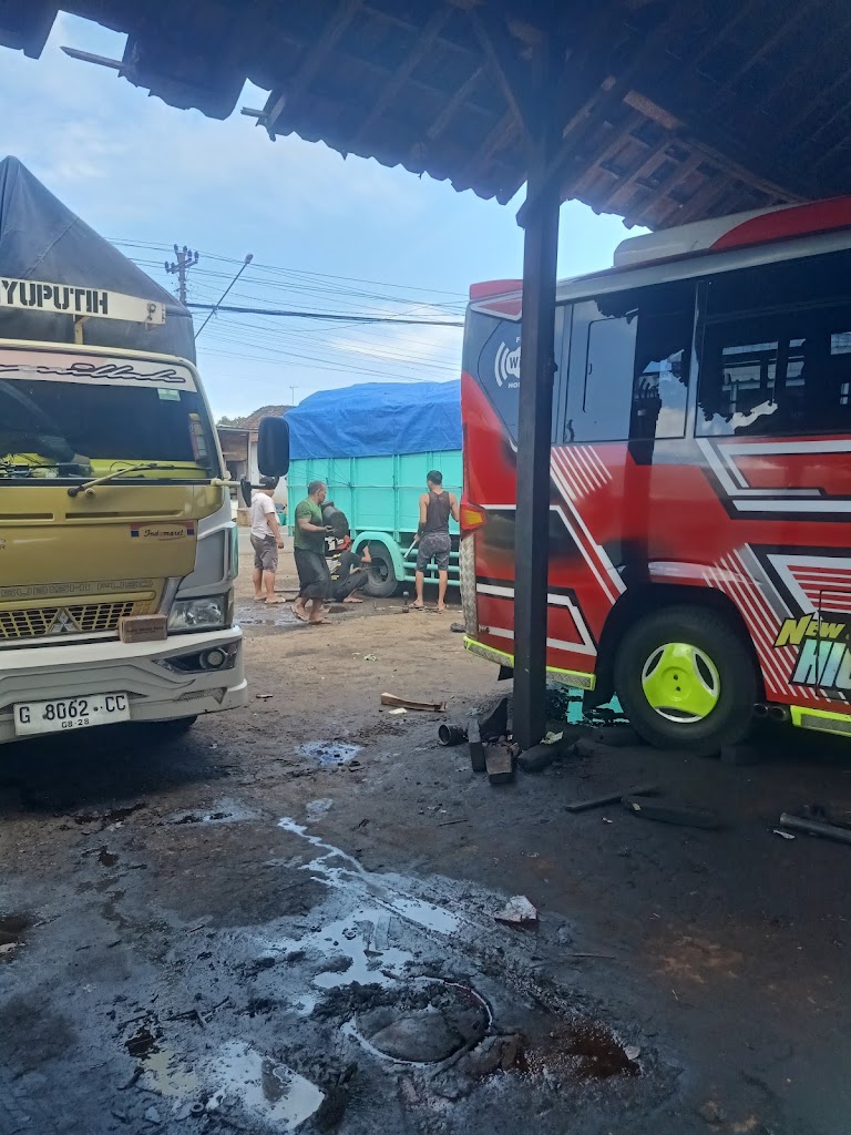 Bengkel Mobil Seyxun