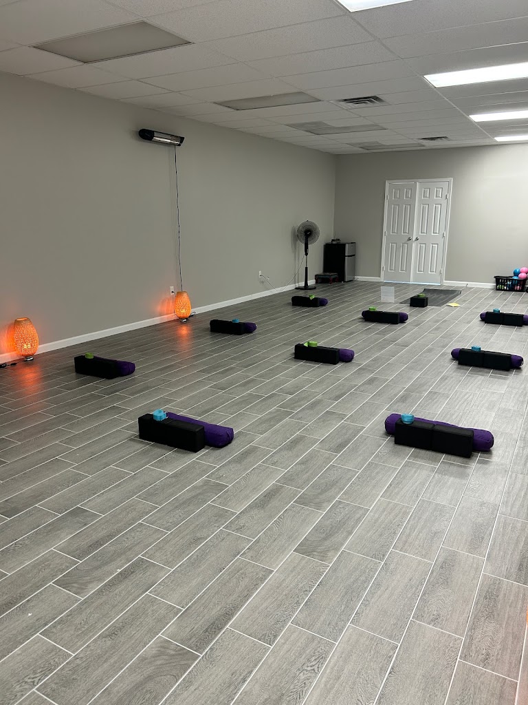  YogaStrong - Yoga & Fitness studio in Deer Park, Tx specializing in chronic pain, mental health, & weight loss.