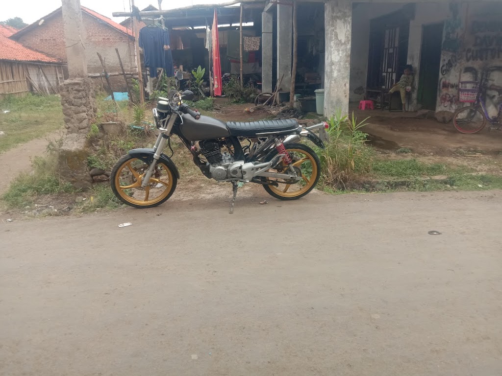 BENGKEL UJUNG ASPAL