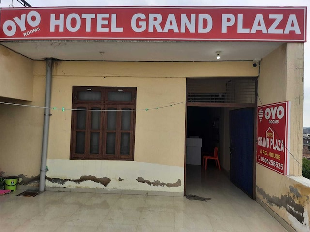 Oyo Grand Plaza Hotel