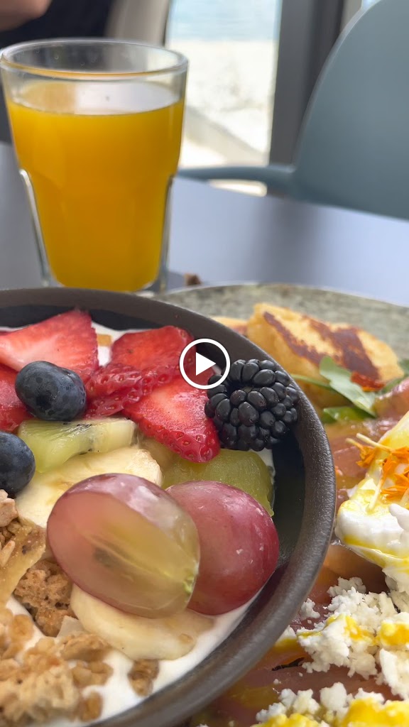 Yucas Cafe & Bar — Videos