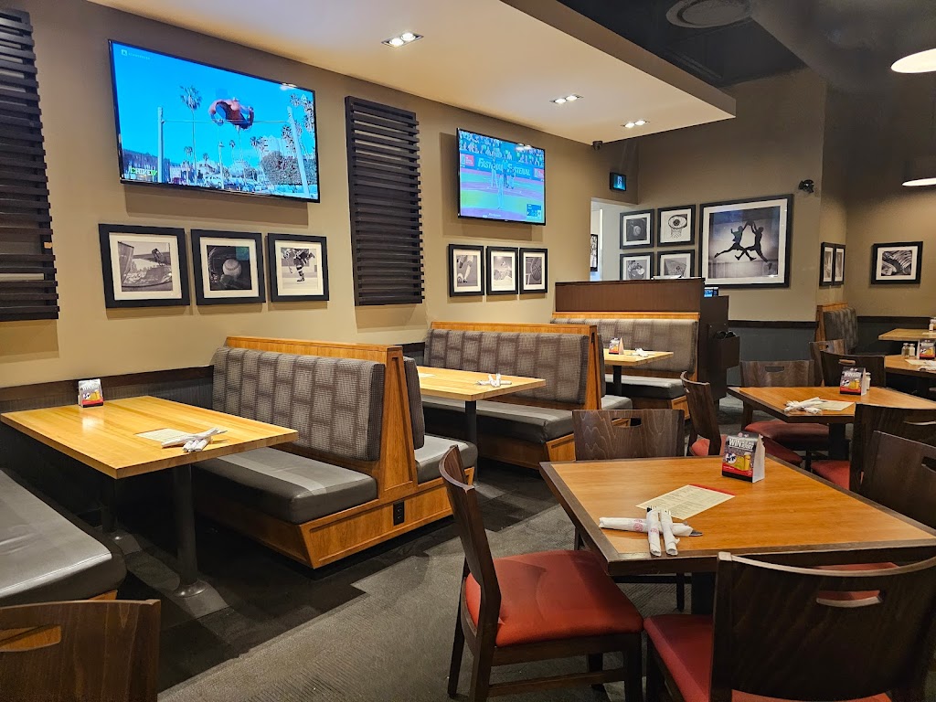 Boston Pizza in Barrie