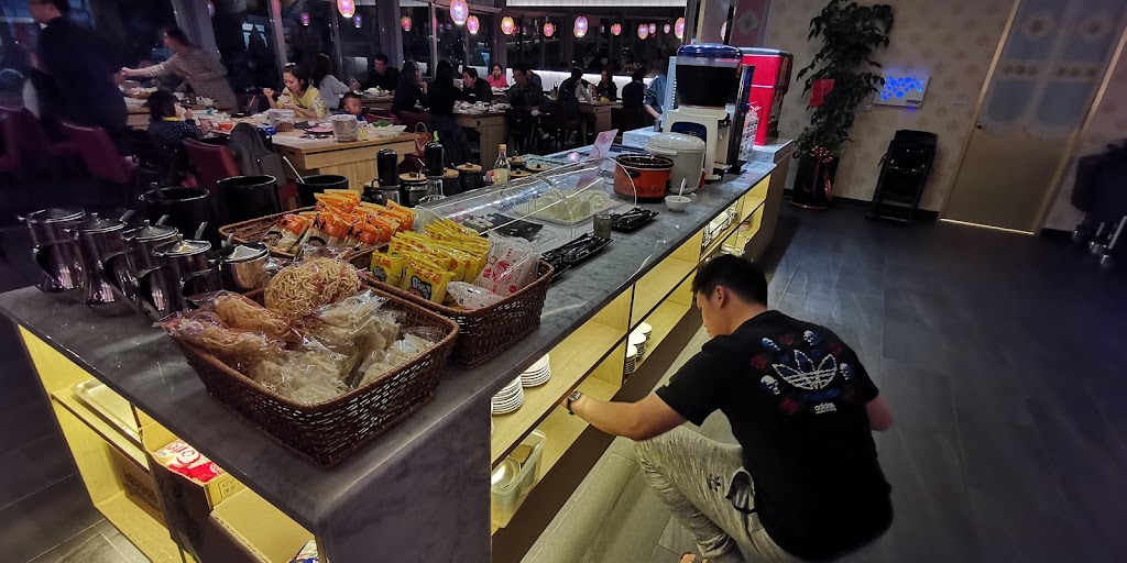 立川黃金鍋 嘉義美食 嘉義餐廳推薦 嘉義海鮮火鍋 火車站隱藏版美食 特色美食小吃 必吃鍋物 高CP值 評價高鍋物 自助鍋物 人氣涮涮鍋 的照片