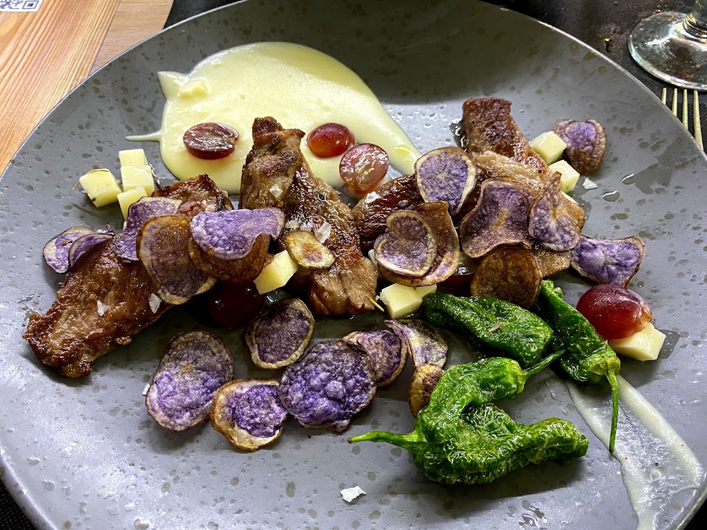 Diversus Esports — Comida y bebida