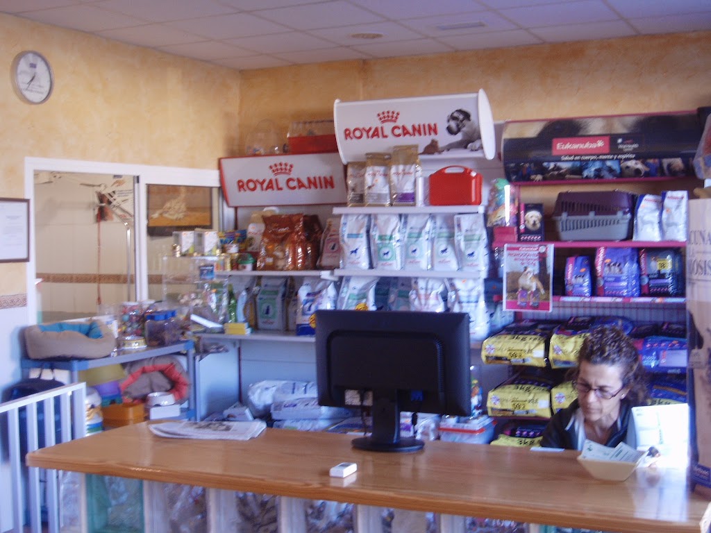 Clinica veterinaria Campo de Nijar — Del propietario