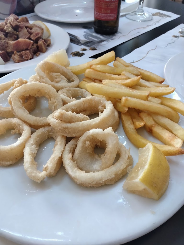 Bar restaurante El Arjonero — Calamar