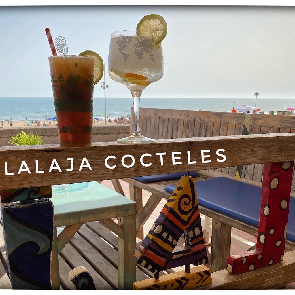 La Laja cafe-copas — Comida y bebida