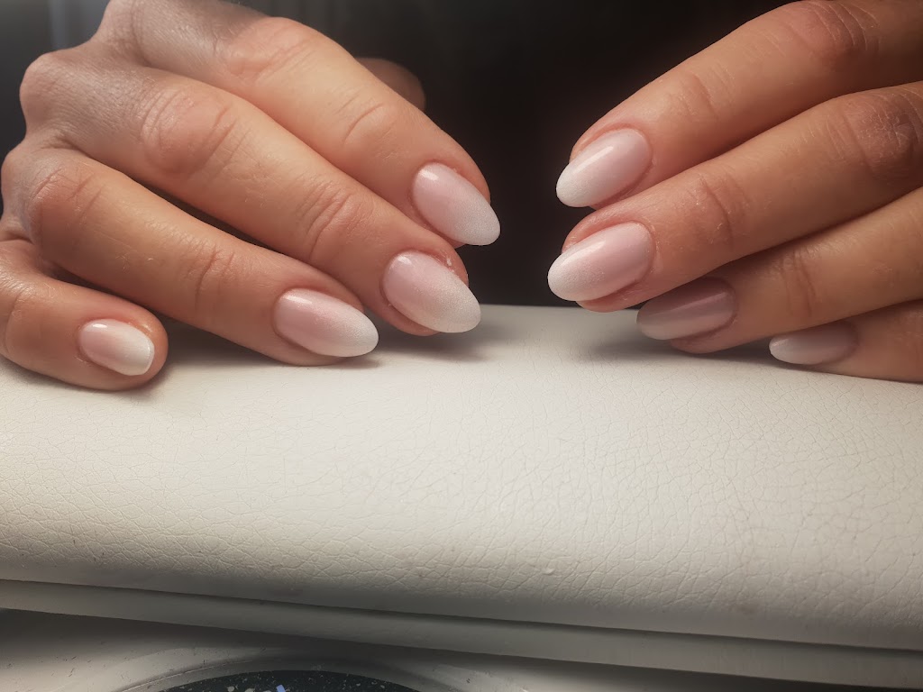 BOYANOVA NAILS STUDIO | Salon de unas, manicura y pedicura en Sitges
