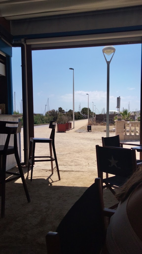 Tsunami Beach — Ambiente