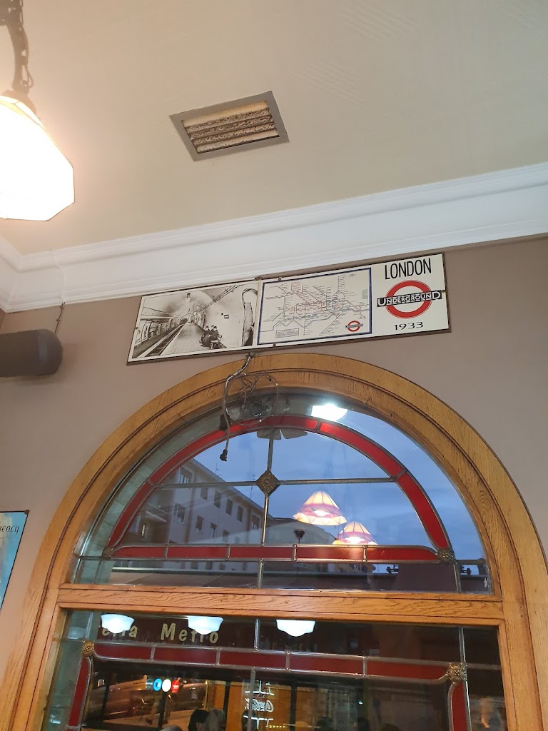Metro Cafe