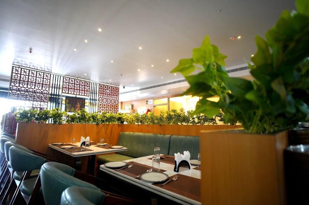 Hotel Saaradhi Grand