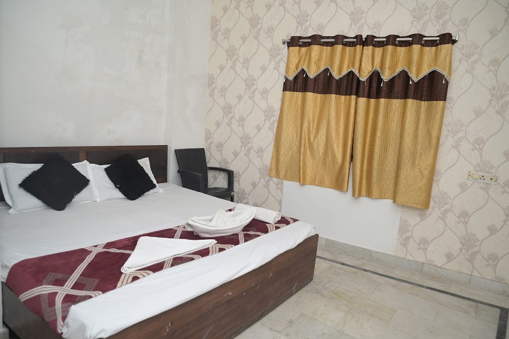 Rk Hotel Rooms