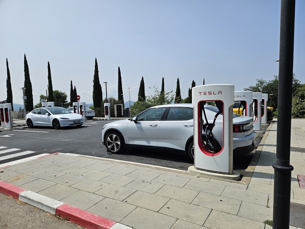 Tesla Supercharger