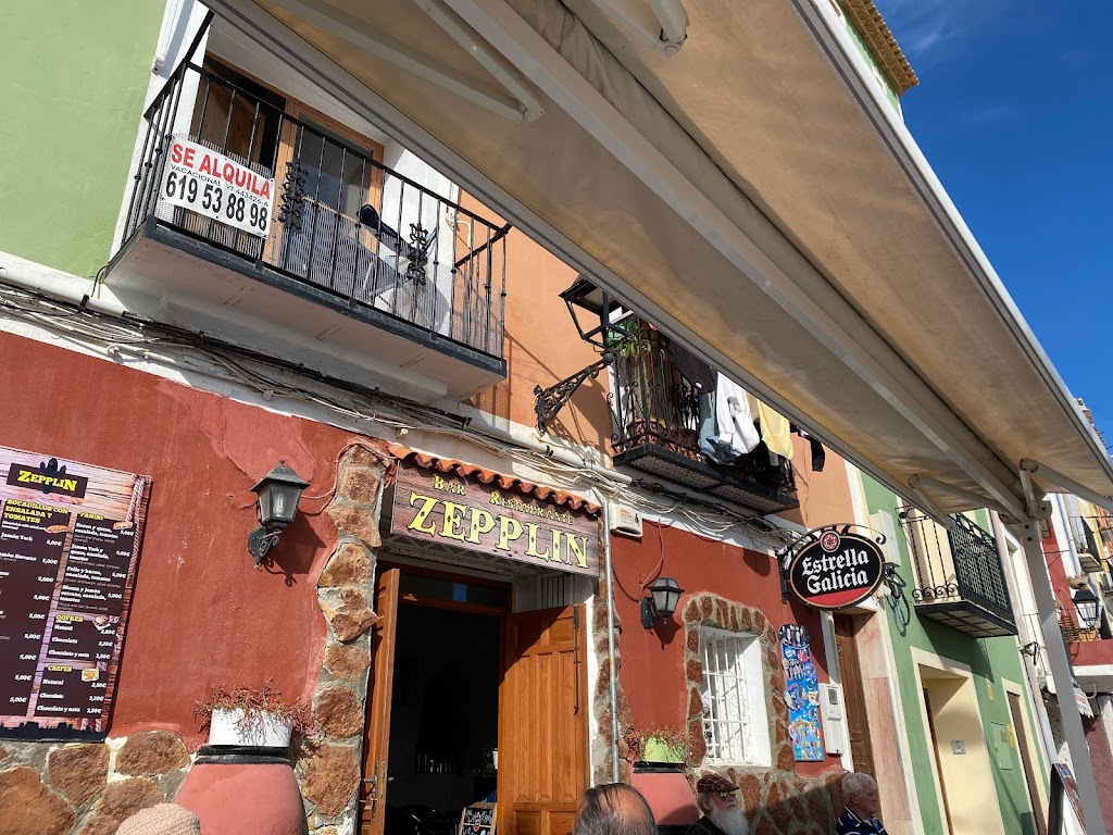 Zepplin Restaurante Bar