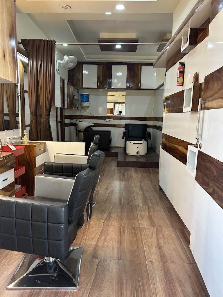 Anagas Makeover And Salon