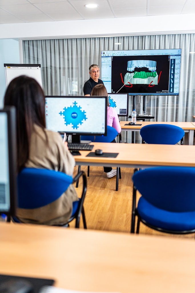 Smile Link Cad Education