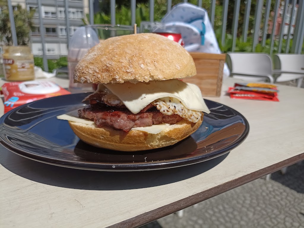 Cafeteria Extremadura — Comida y bebida