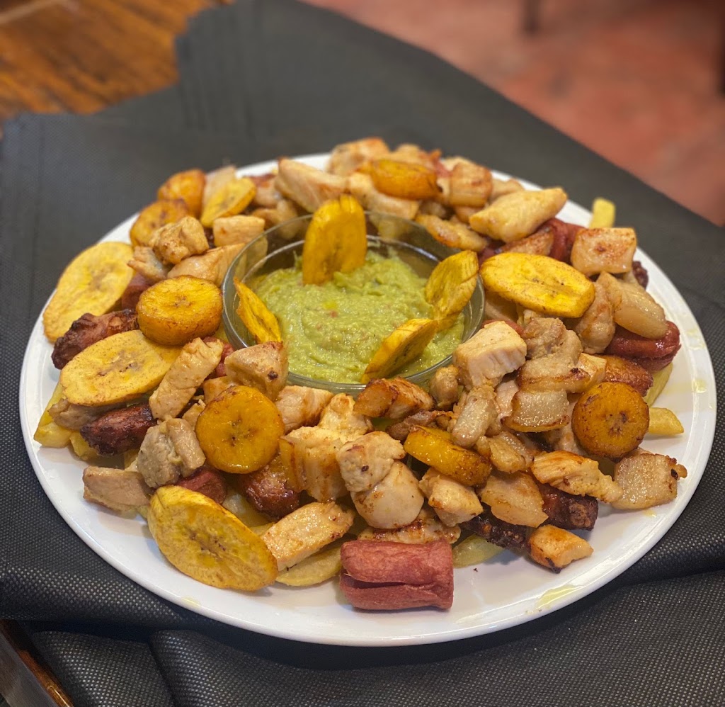 Kutxa bar — Comida y bebida