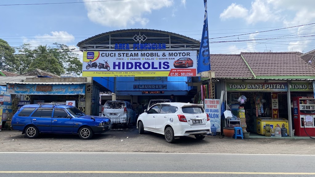 Yuni’s Car Wash (Cuci Mobil-Motor-Karpet) Hidrolik Gondanglegi