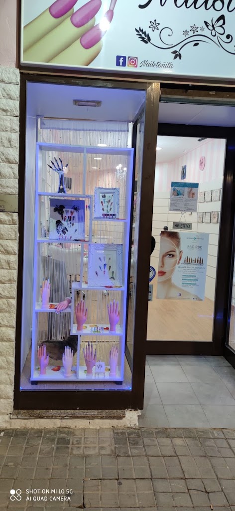 Nailstonita arte en tus unas — Interior