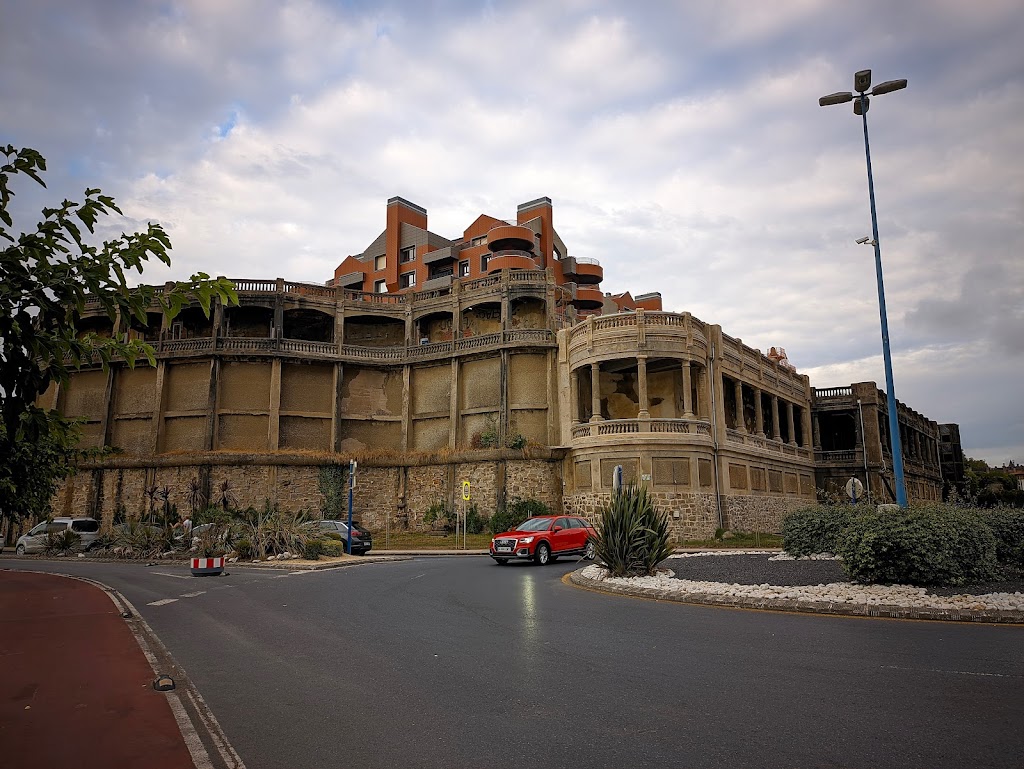 Galerias de Punta Begona