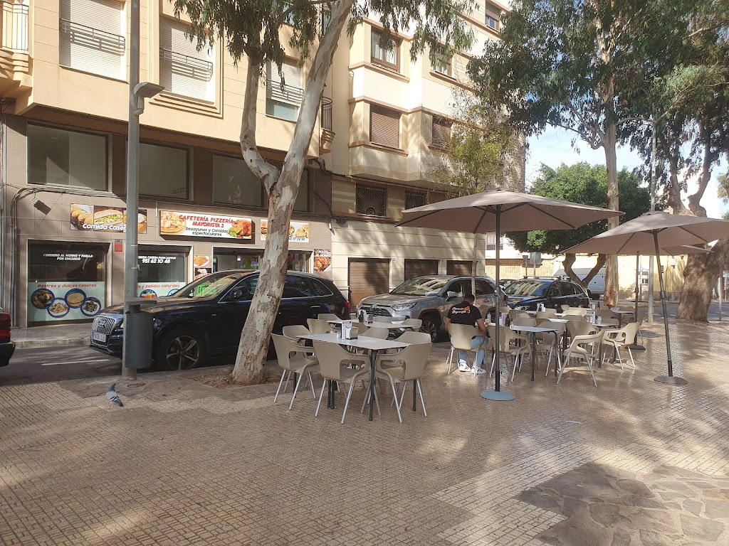Cafeteria Pizzeria Mayorista 3