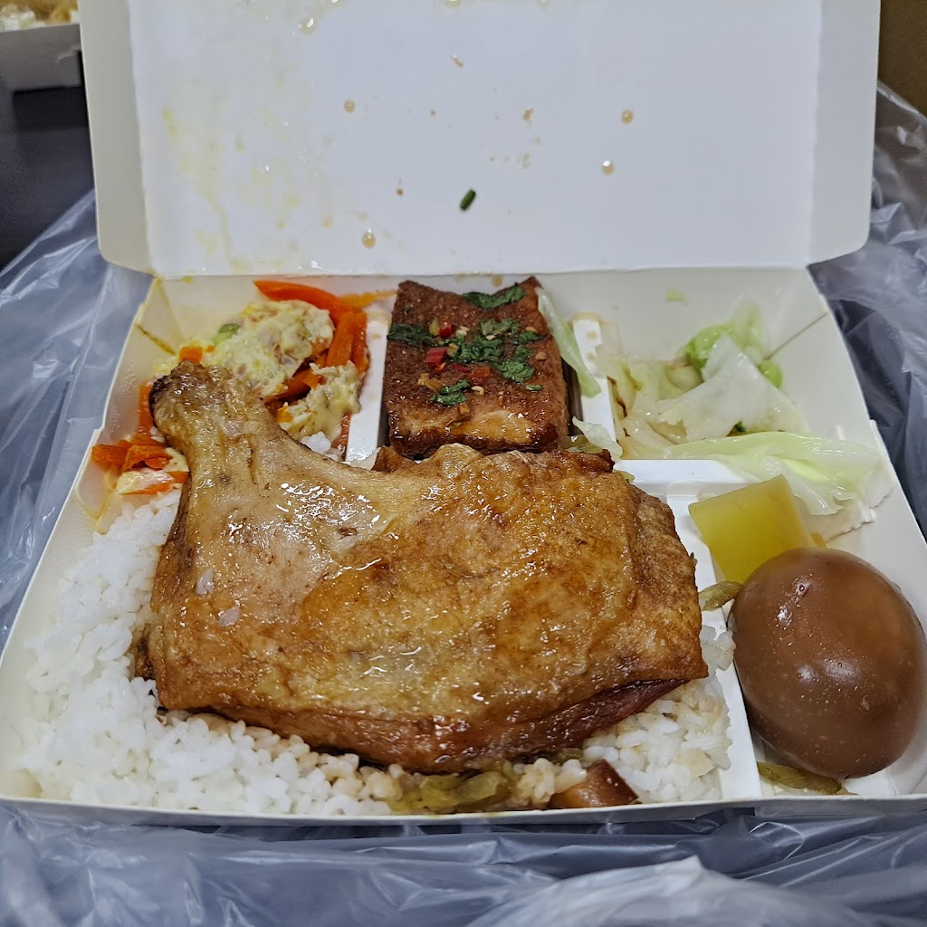 阿英排骨飯 的照片