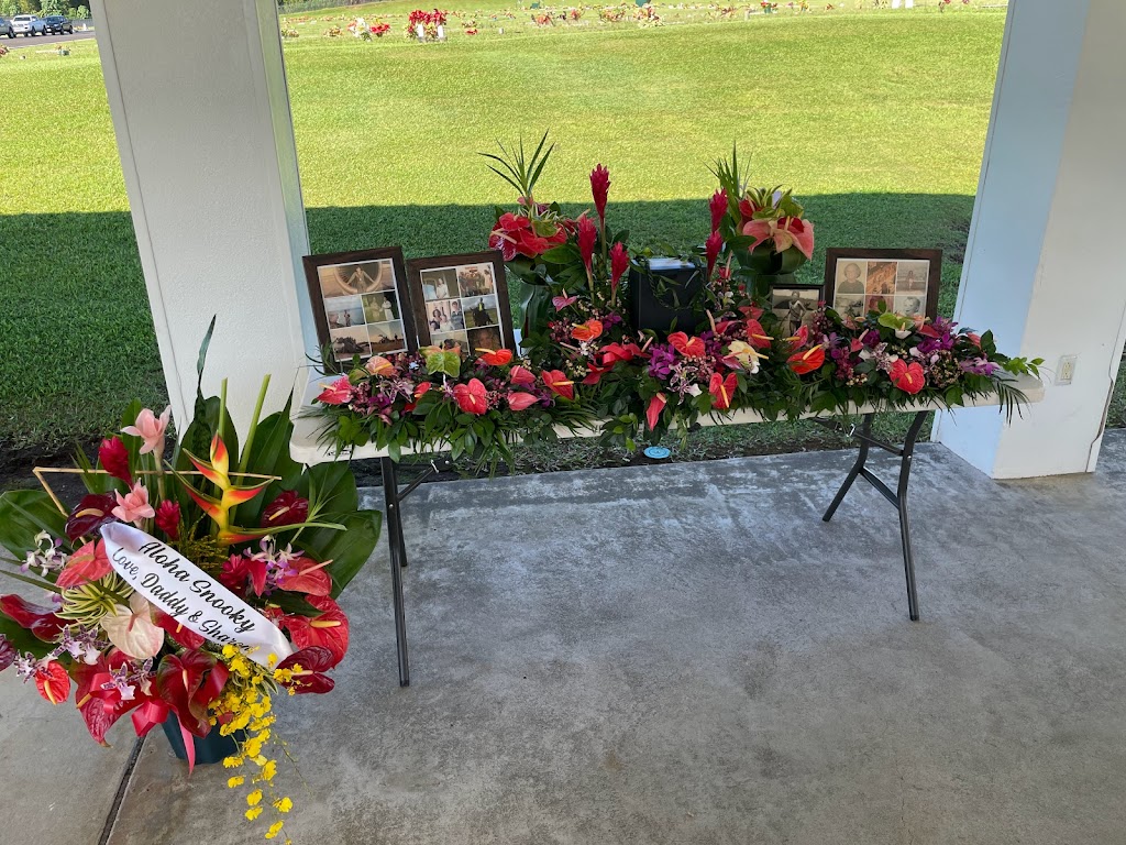 Hilo Floral Designs LLC