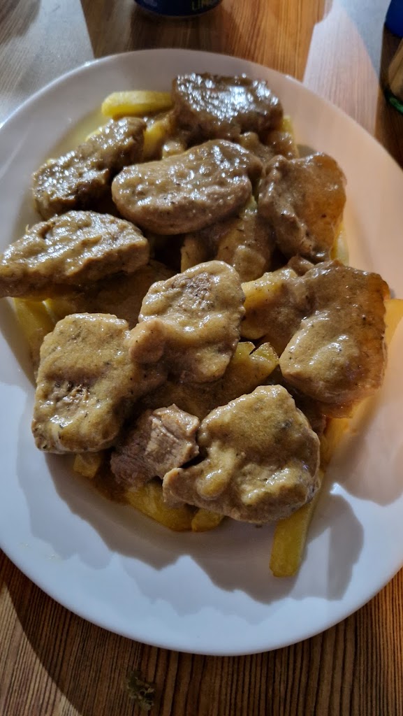 Bar Manue — Comida y bebida