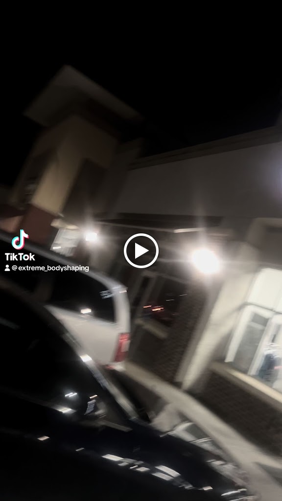  Farrell's eXtreme Bodyshaping - FXB Omaha 180th & Q