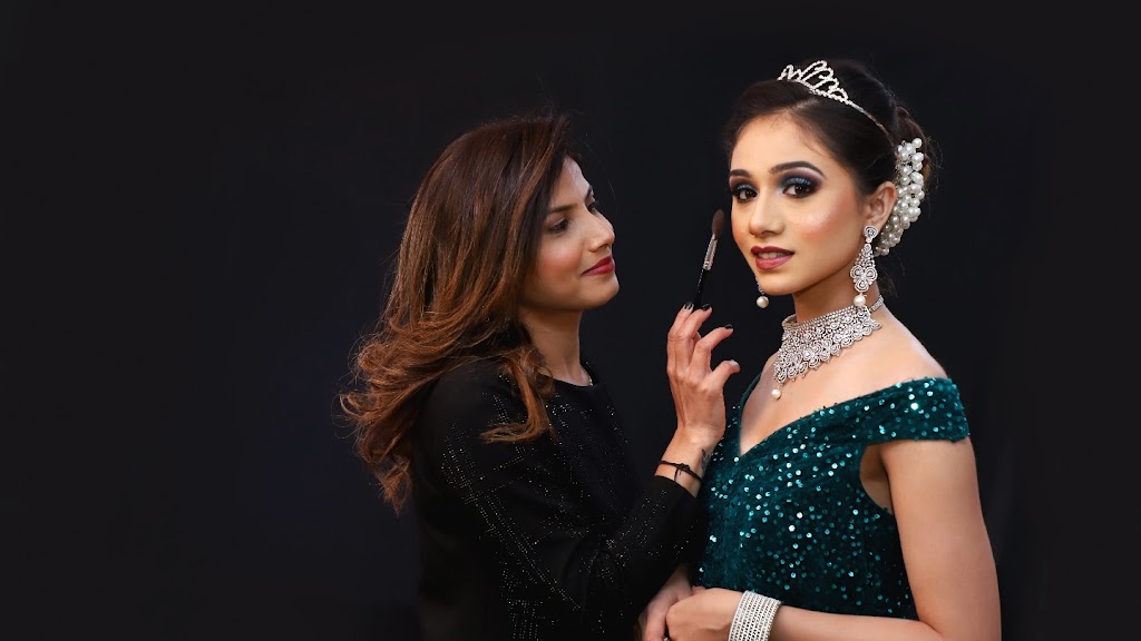 Pari S Makeover Studio Academy