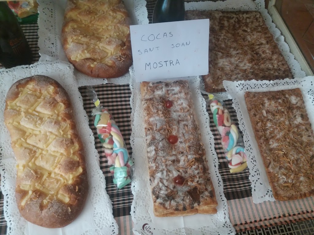 La Lluna — Comida y bebida