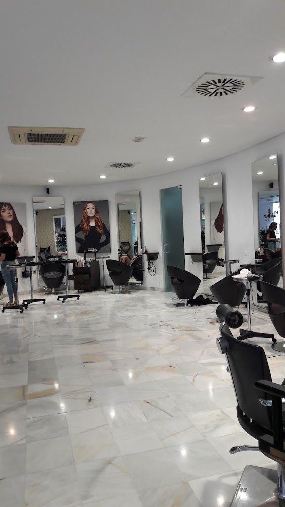 D.G. Estilistas Peluqueros — Interior