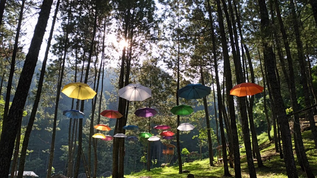 Pintu Masuk Wisata Alam Cipacet