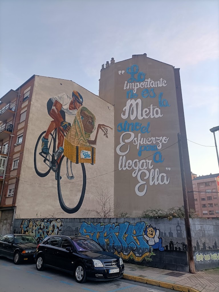 Aparcamiento Publico Avda. de la Libertad