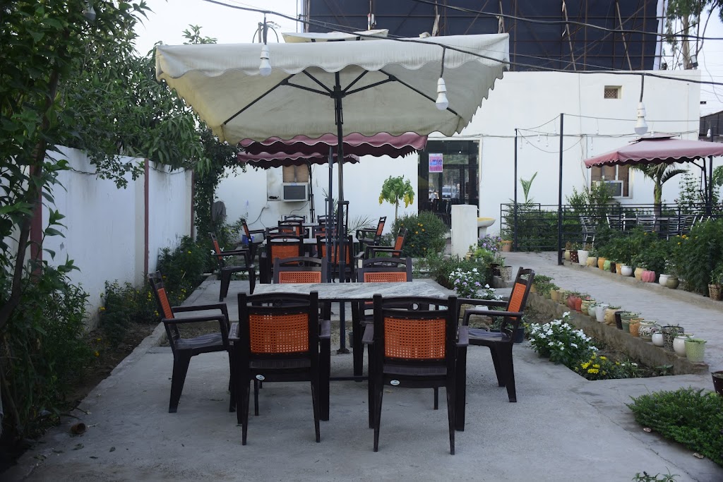 Golden Town Restaurant