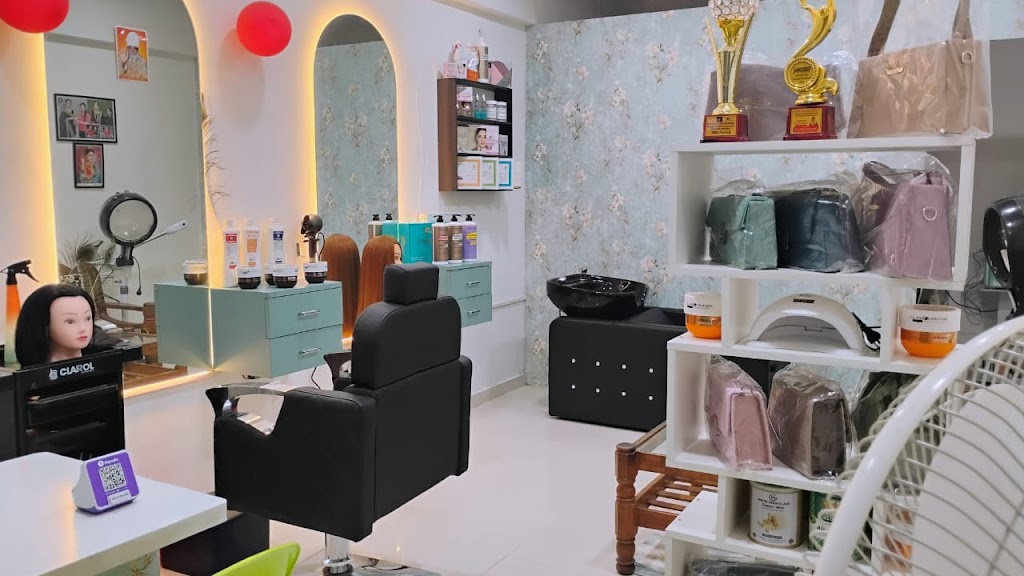 Revaa Beauty Lounge Academy