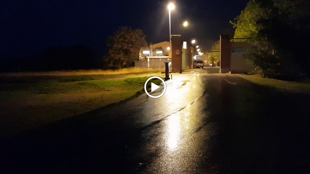 Aparcament de l'Institut Pere Mata — Videos
