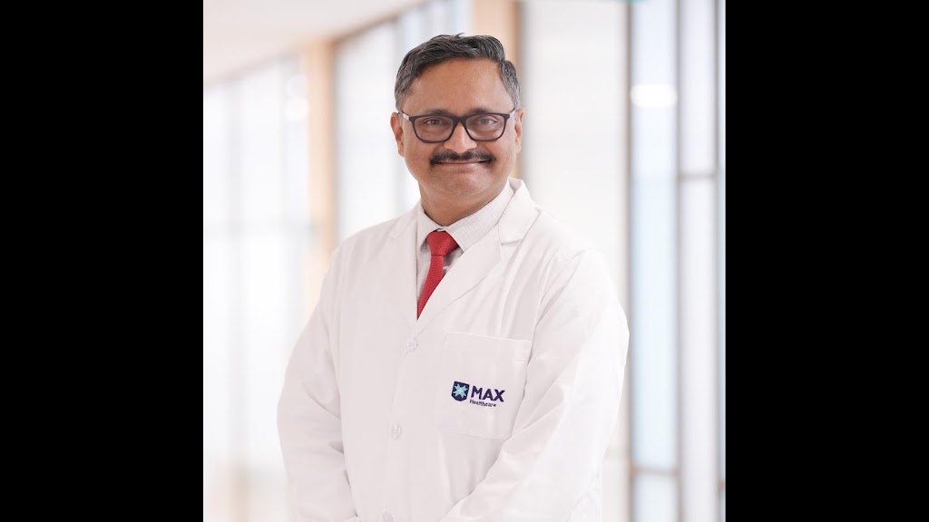 Dr. Dr Amit Pendharkar Best Cardiologist In Dwarka Delhi Max Hospital