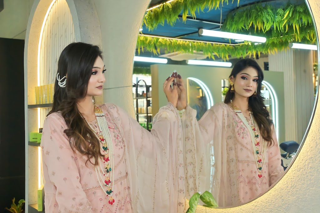 Big Boss Unisex Salon