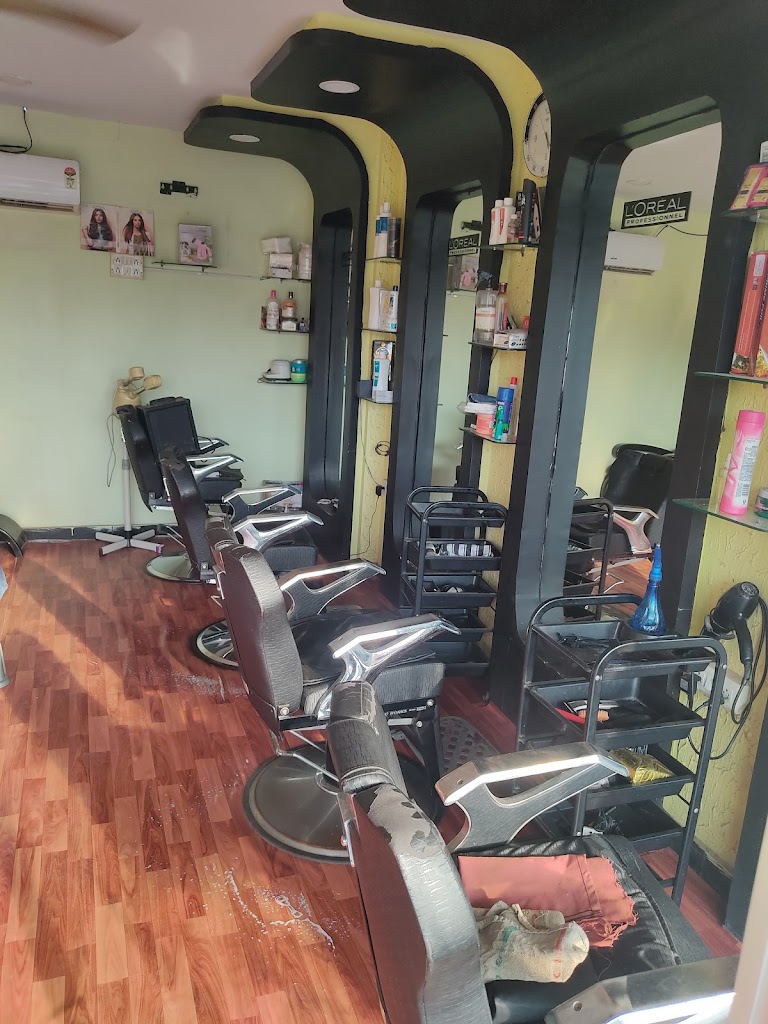 Bk Pune Unisex Hair Salon